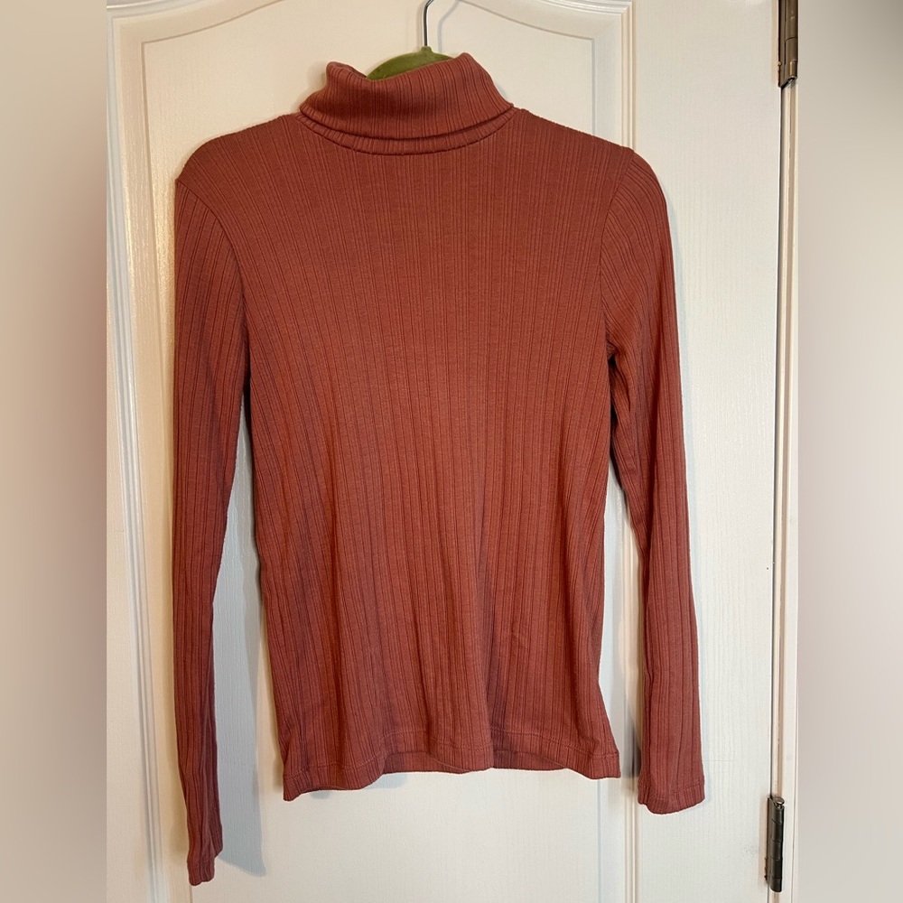 J Crew Turtleneck, Small